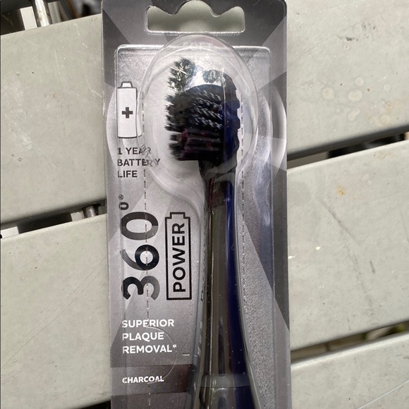 Colgate 360 Power Toothbrush Set - Picture 2 of 3